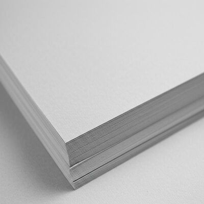 Sheets Packaging Type Gray Paperboard Moisture Resistant Material for Shipping Packaging and Retail Packaging Applications